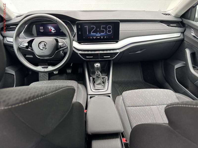 Škoda Octavia (2021) 2.0 TDi, 1.maj,ČR, Style - fotka 9 z 20