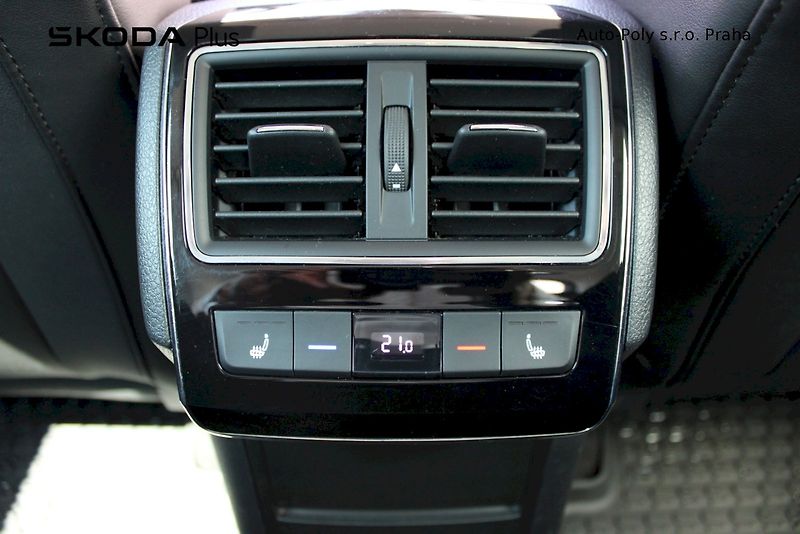 Škoda Superb (2023) 2.0 TDI 147 kW Style - fotka 22 z 25