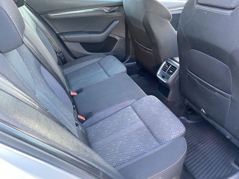 Škoda Octavia (2022) Combi 2.0 TDI DSG Style - fotka 11 z 35