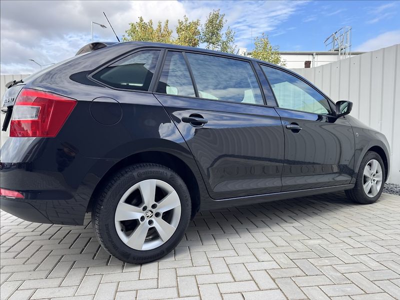 Škoda Rapid 1,6 TDI DSG SPACEBACK tažné - fotka 17 z 50