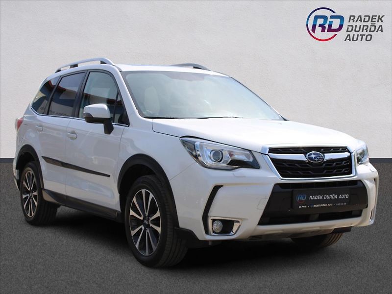 Subaru Forester 2,0 XT  ČR,AUTOMAT,4x4,TAŽNÉ - fotka 3 z 35