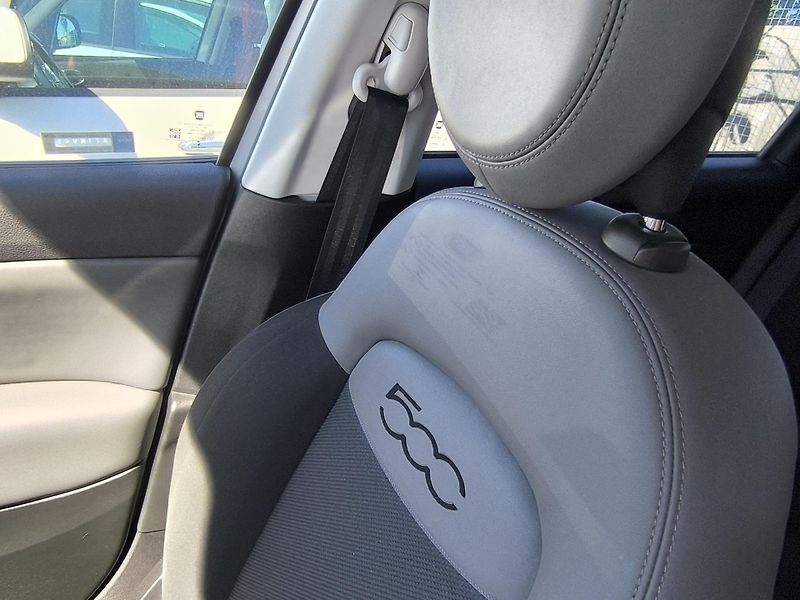 Fiat 500X (2015) 1.6 E-Torq 110k Plus - fotka 31 z 43