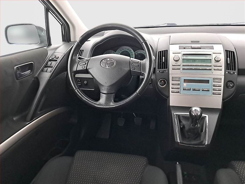 Toyota Corolla Verso (2008) 1.8, Serv.kniha, Park. senzory - fotka 7 z 18