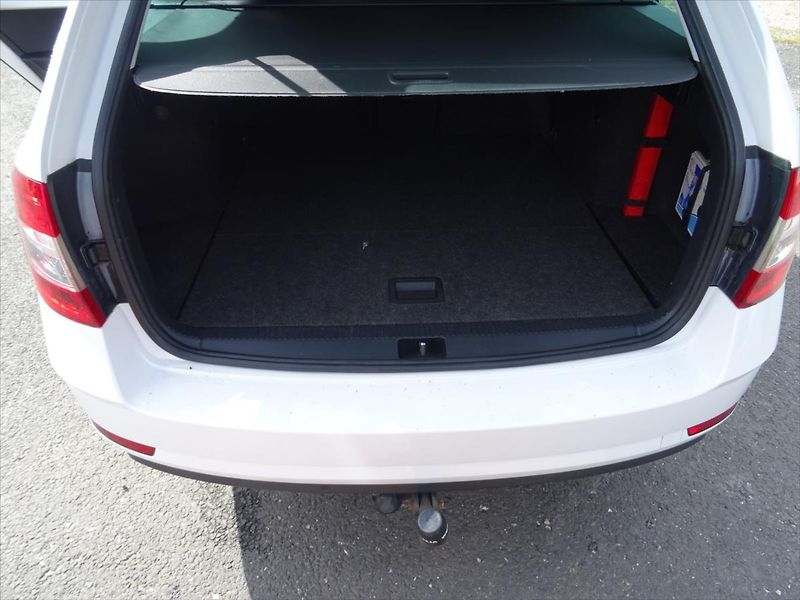 Škoda Octavia 1,0 TSi 85 kw - fotka 19 z 19