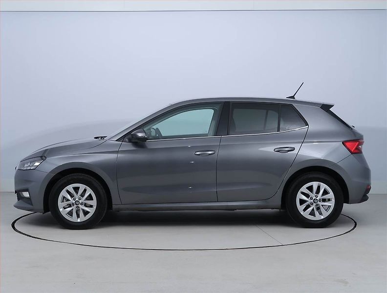 Škoda Fabia (2025) Top Selection 1.0 TSI - fotka 3 z 18