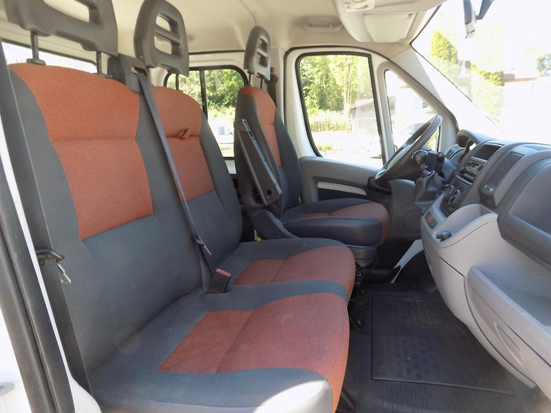Fiat Ducato (2011) 2,3 88KW 3 STR SKLÁPĚČ 7 MIST - fotka 30 z 52