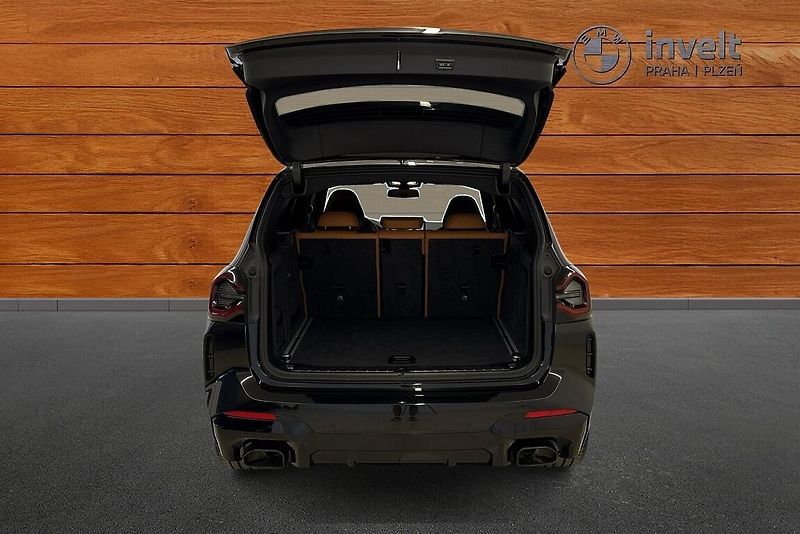 BMW X3 xDrive30d - fotka 4 z 13