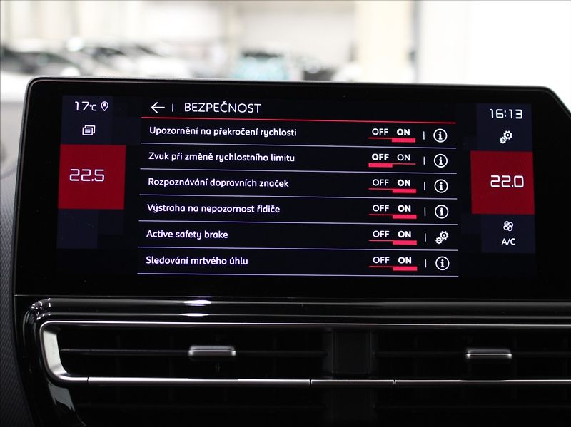 Citroën C5 Aircross 1,5 HDi 96kW Max. Akční CENA - fotka 12 z 27
