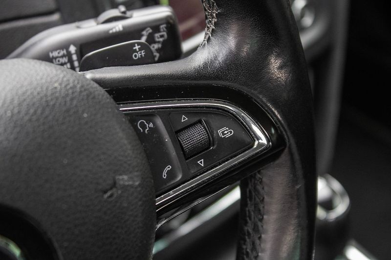 Škoda Superb - fotka 29 z 33