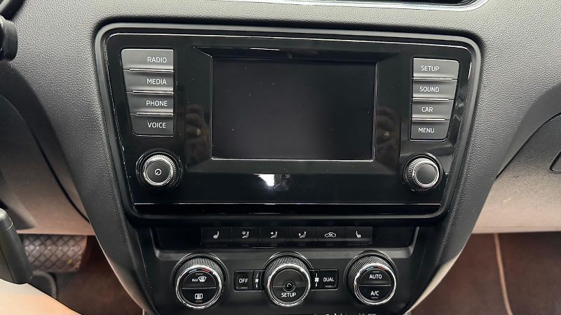 Škoda Octavia (2015) SCOUT - fotka 13 z 27