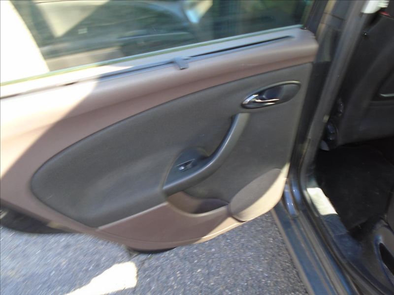 Seat Altea 2,0   4X4 - fotka 11 z 21