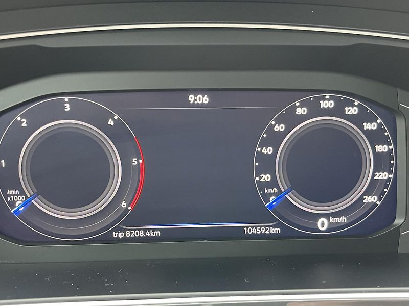 Volkswagen Tiguan 2.0TDi 110kW Elegance - fotka 12 z 30