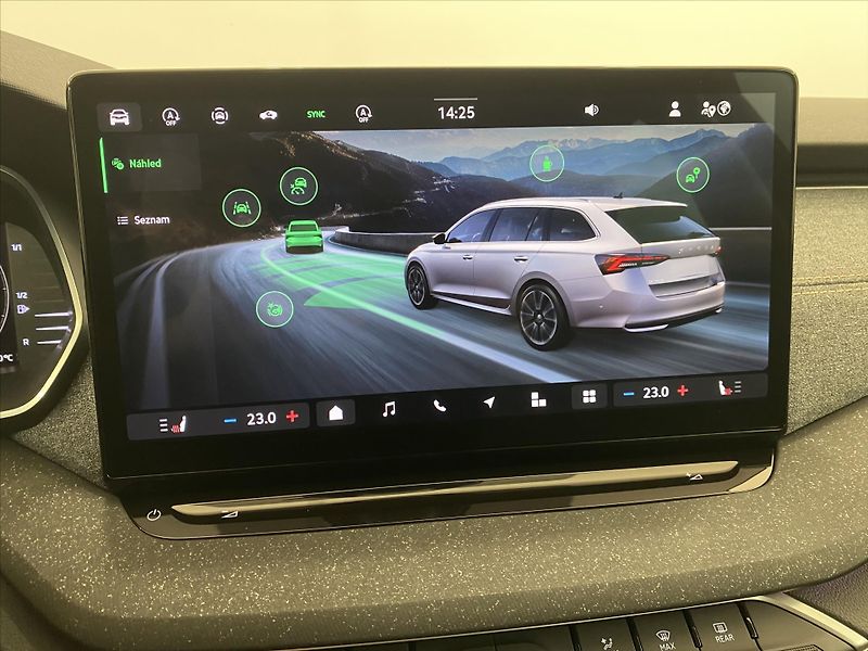 Škoda Octavia 1,5 TSI 85kW Top Selection DSG - fotka 15 z 30
