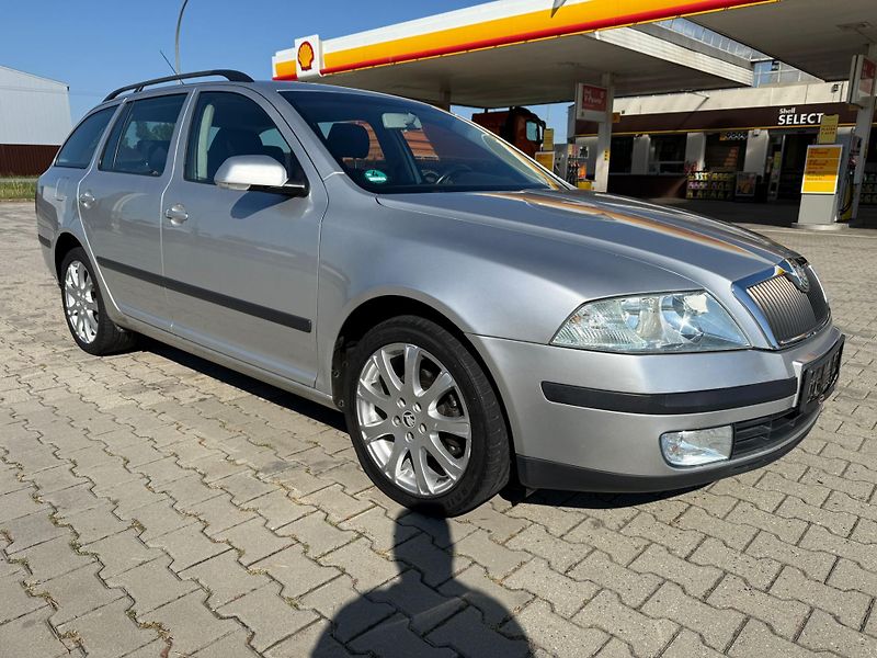 Škoda Octavia (2005) 1,9 TDI - fotka 2 z 16