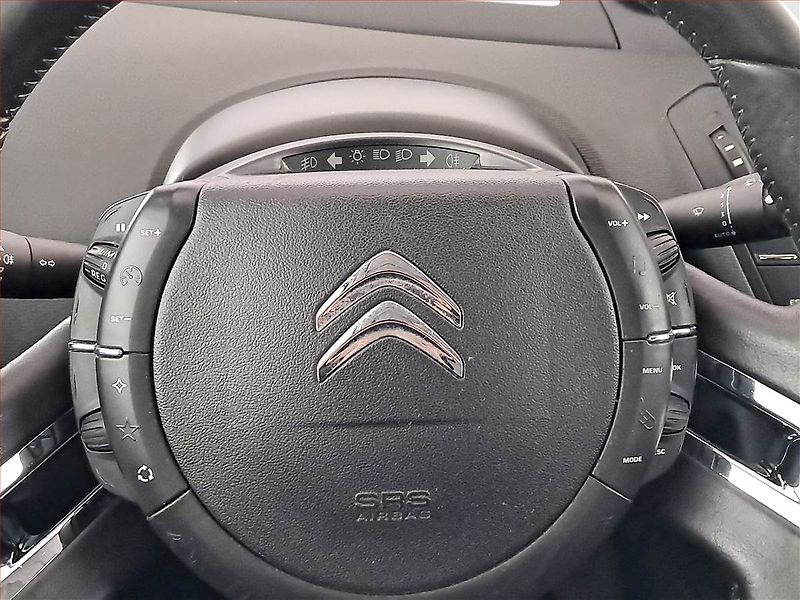 Citroën C4 Picasso (2011) 1.6 HDi, Serv.kniha, po STK - fotka 17 z 17
