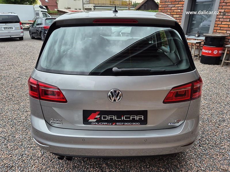 Volkswagen Golf Sportsvan (2016) 1.4TSi 110KW Highline NAVI - fotka 10 z 57