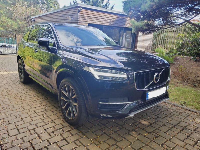 Volvo XC90 (2015) Momentum 2.0 D5 AWD 165 kW - fotka 2 z 33