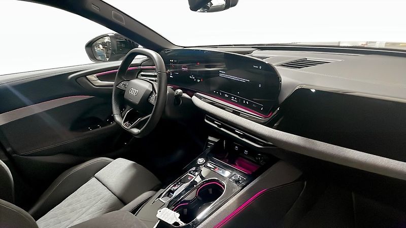 Audi A5 TDI q S-Line B&O HuD NezT Taž - fotka 11 z 14