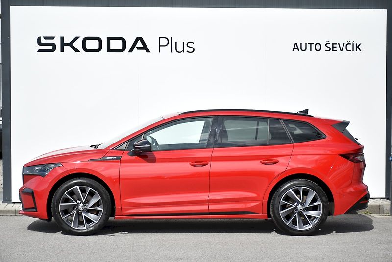 Škoda Enyaq (2022) 80 Sportline 150kW - fotka 3 z 35