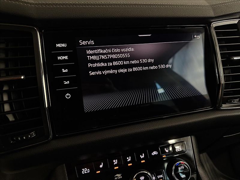Škoda Kodiaq 2.0TDI DSG 2XALU TAŽNÉ 1MAJ. - fotka 22 z 46