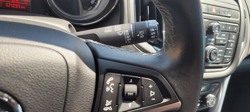 Opel Zafira (2015) 1,4i 103kW benzín Automat - fotka 24 z 33
