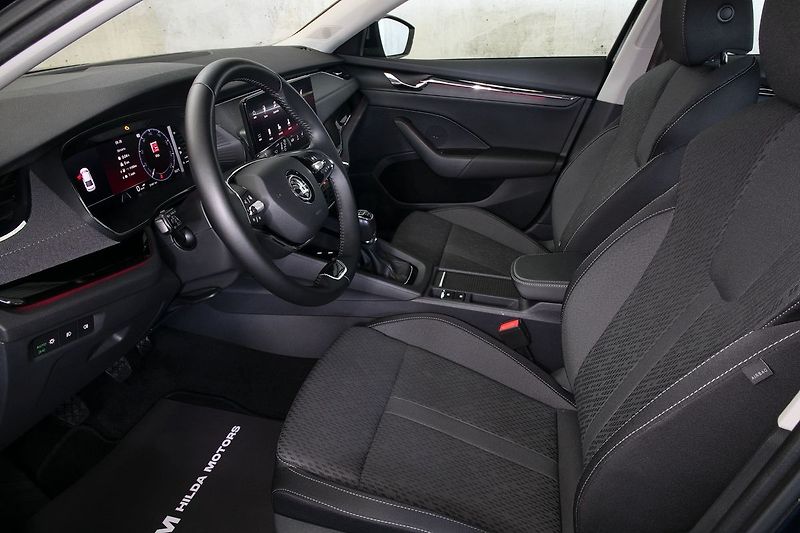 Škoda Octavia 2.0TDI 110kW Style LED Kessy - fotka 11 z 32