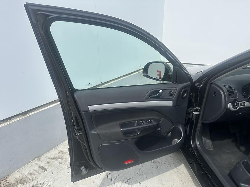 Škoda Octavia (2012) 1.2TSI DSG - fotka 11 z 25