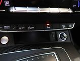 Audi SQ5 (2018) 3.0 TFSI - náhled 24