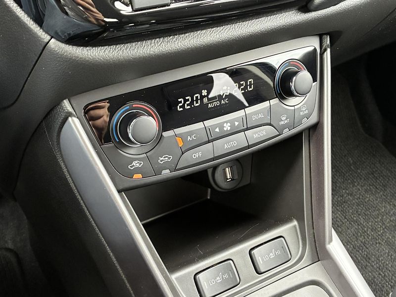 Suzuki S-Cross 1.4 BoosterJet 6AT 4x4 Eleganc - fotka 19 z 21