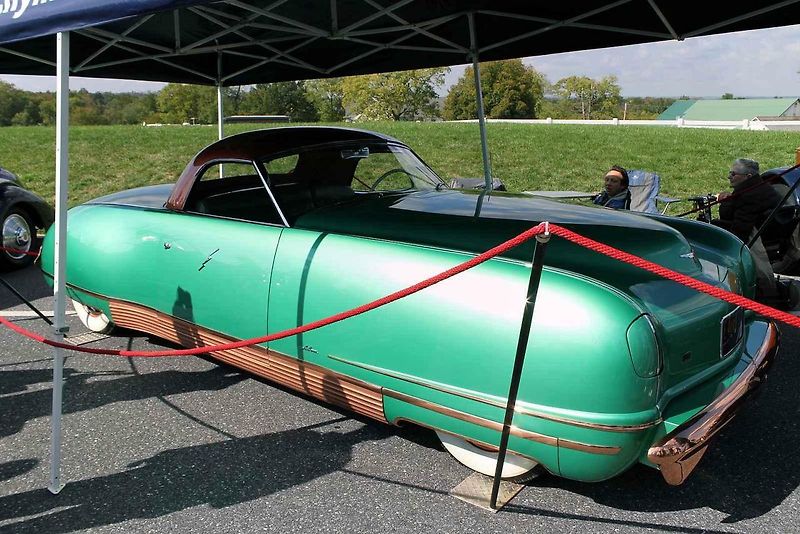 Chrysler Thunderbolt z roku 1941.