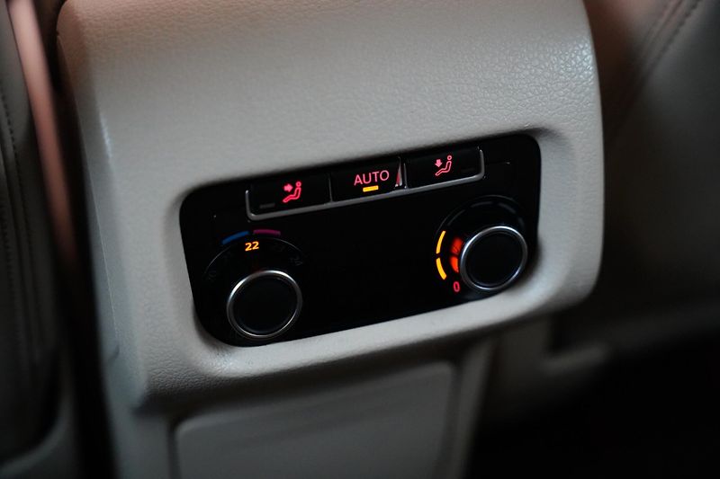 Volkswagen Sharan - fotka 23 z 25