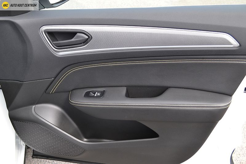 Renault Arkana Techno mild hybrid 140 EDC - fotka 14 z 49