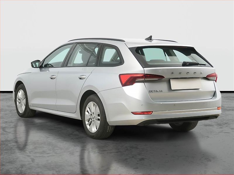 Škoda Octavia (2022) Ambition 2.0 TDI, ČR,1.maj - fotka 4 z 17