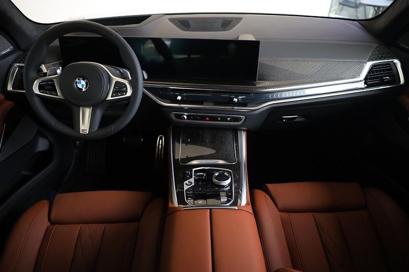 BMW X5 xDrive40d - fotka 5 z 18