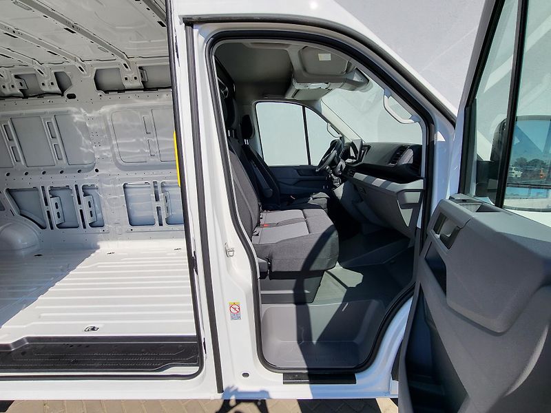 Volkswagen Crafter (2026) Skříň 35 103KW 6G FWD DR-10km - fotka 10 z 27