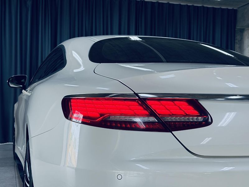 Mercedes-Benz Třídy S (2017) 560*Coupe*Designo*63.optik*TV - fotka 10 z 41