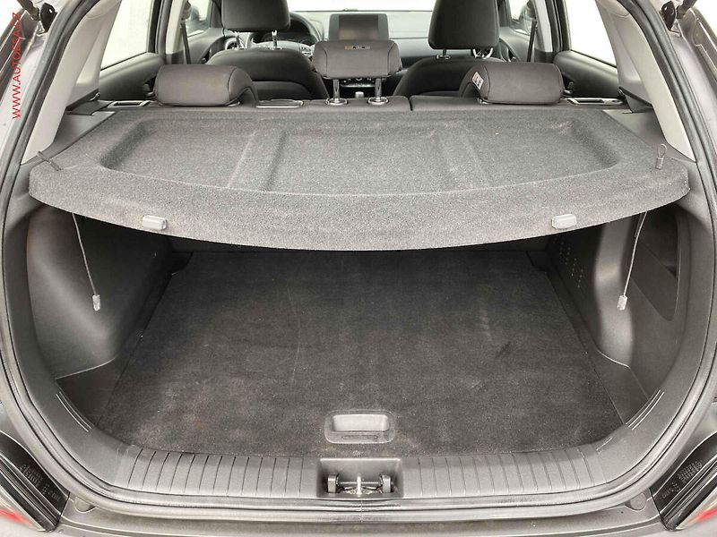 Hyundai Kona (2021) 1.0 T-GDi, AT, +ALU, kamera - fotka 7 z 19