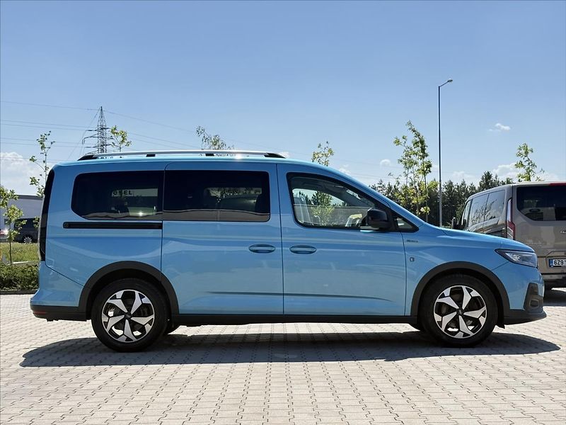 Ford Tourneo Connect 2,0 EcoBlue 90kW Active L2 - fotka 6 z 30