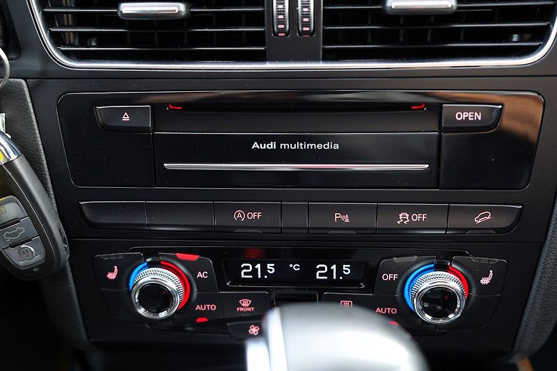 Audi Q5 2.0 TDI/Quattro/DSG/kůže/180PS - fotka 39 z 48