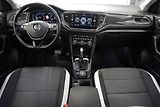 Volkswagen T-Roc 2.0 TDI  4MOTION DSG - náhled 22