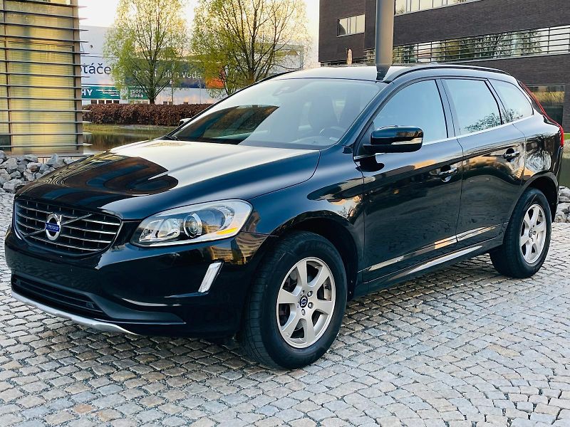 Volvo XC60 2.0D 5VÁLEC AUT TAŽNÉ VÝHŘEV - fotka 5 z 50