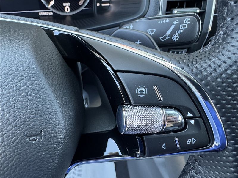 Škoda Karoq 1,5 TSI STYLE DPH 1maj původČR - fotka 32 z 50