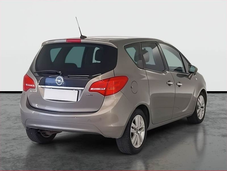 Opel Meriva (2013) Cosmo 1.7 CDTi, Automat - fotka 5 z 19