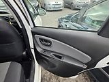 Toyota Yaris 1.5 Hybrid Automat  - náhled 15