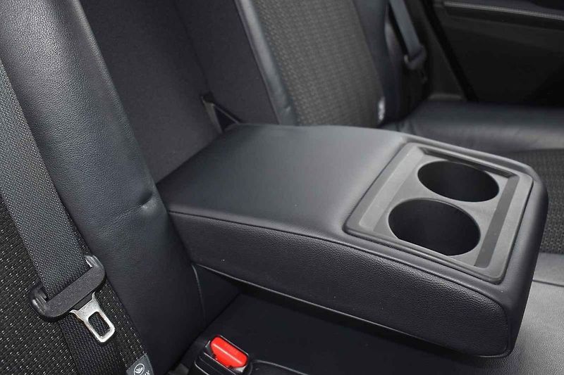 Toyota Auris hybrid je dlouhověká ojetina s nízkou spotřebou