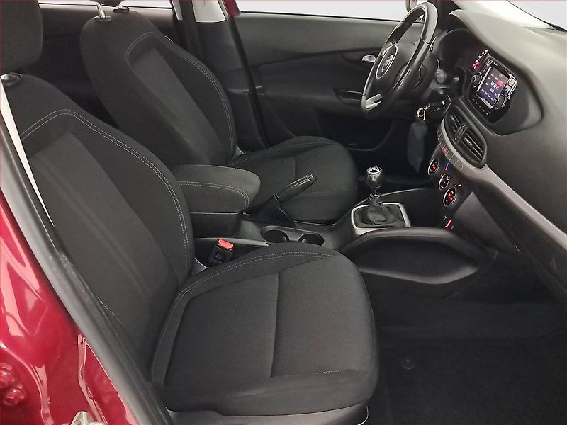 Fiat Tipo (2017) 1.4 T-Jet LPG, LPG, Navi - fotka 9 z 19