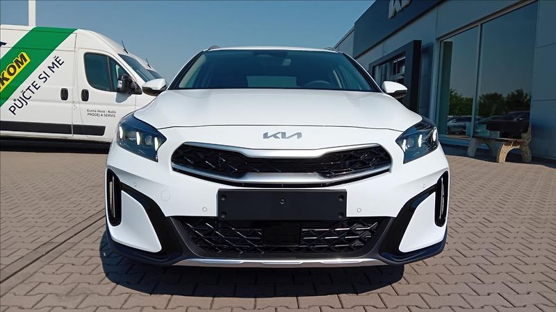 Kia XCeed (2026) 1,6 T-GDi GPF 7DCT EXCLUSIVE - fotka 2 z 10