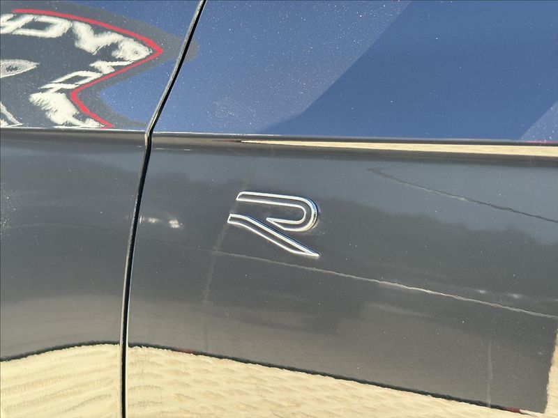 Volkswagen Touareg 3,0 TSI V6 R-Line 4MOT ZÁRUKA - fotka 33 z 37