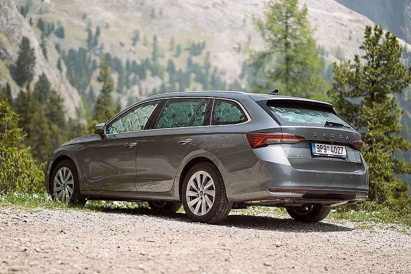 Onytnaq udělal obytné auto i z legendární Škoda Forman.