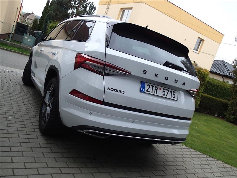 Škoda Kodiaq 1,5 Sportline, Automat - fotka 10 z 72